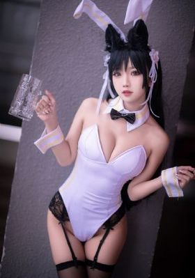 麻将台上淫_在线电影免费观看